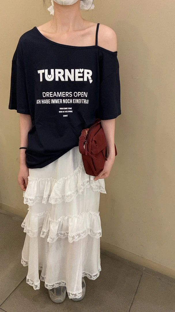 【漏肩T恤衫】欧尼家新款夏季漏肩T恤衫