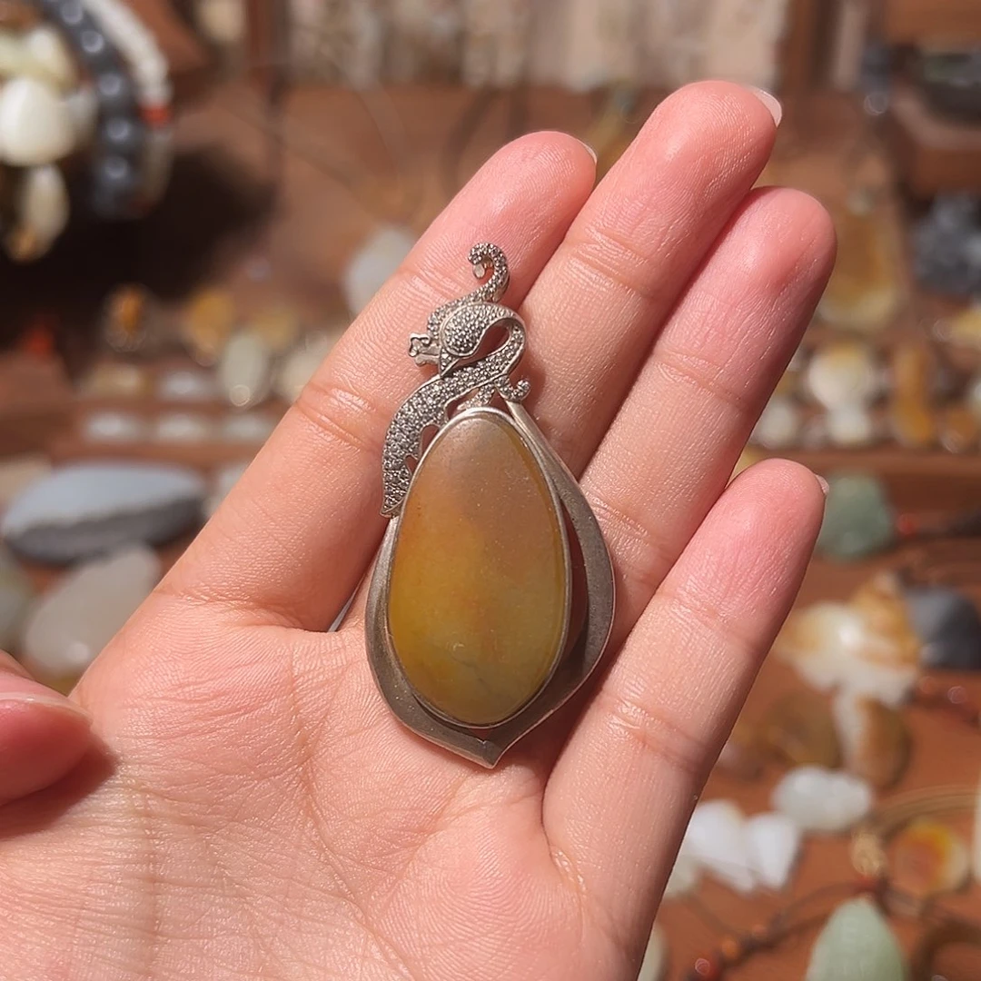 和田玉颈饰银S925镶嵌