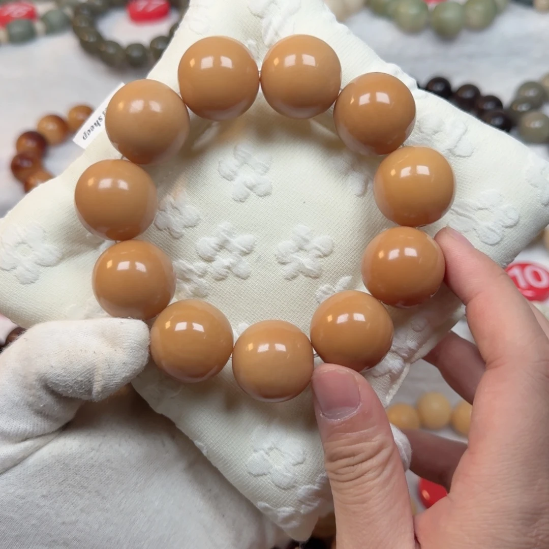 吊坠白玉菩提卡24手工干磨天然风化老料