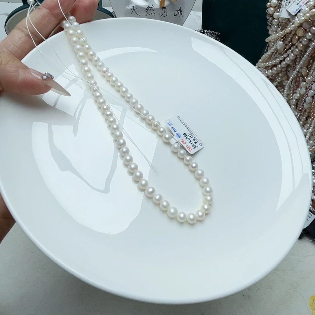 颈饰淡水珍珠未镶嵌