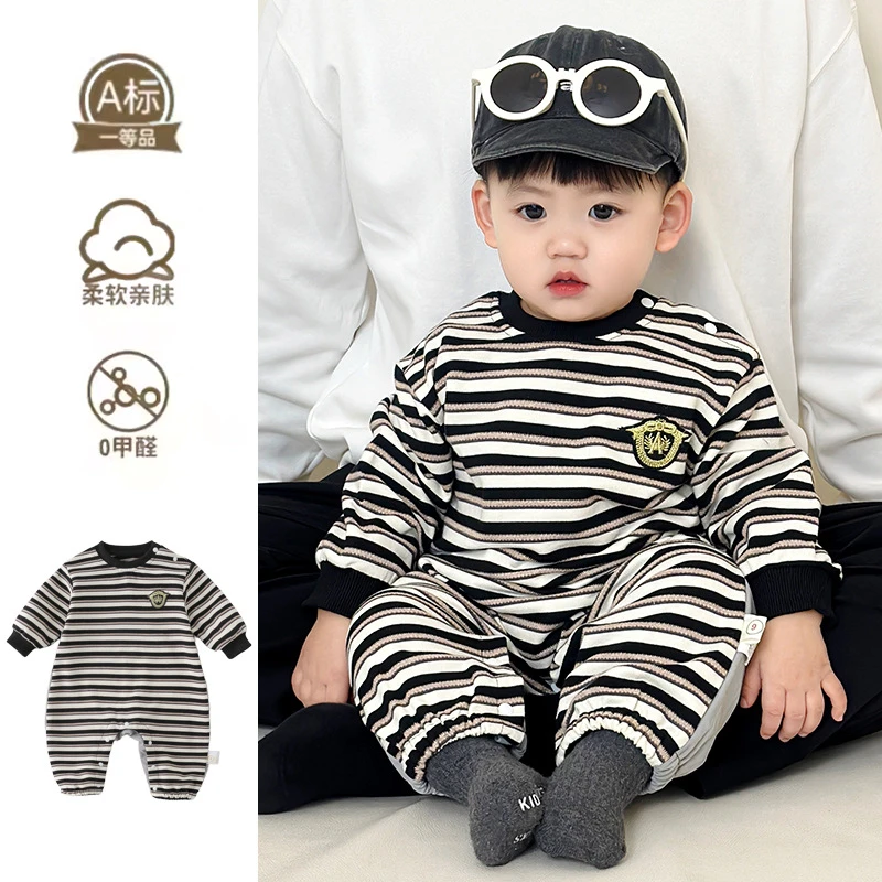 男宝宝连体衣春装婴幼儿衣服洋气哈衣婴儿春秋外出爬服