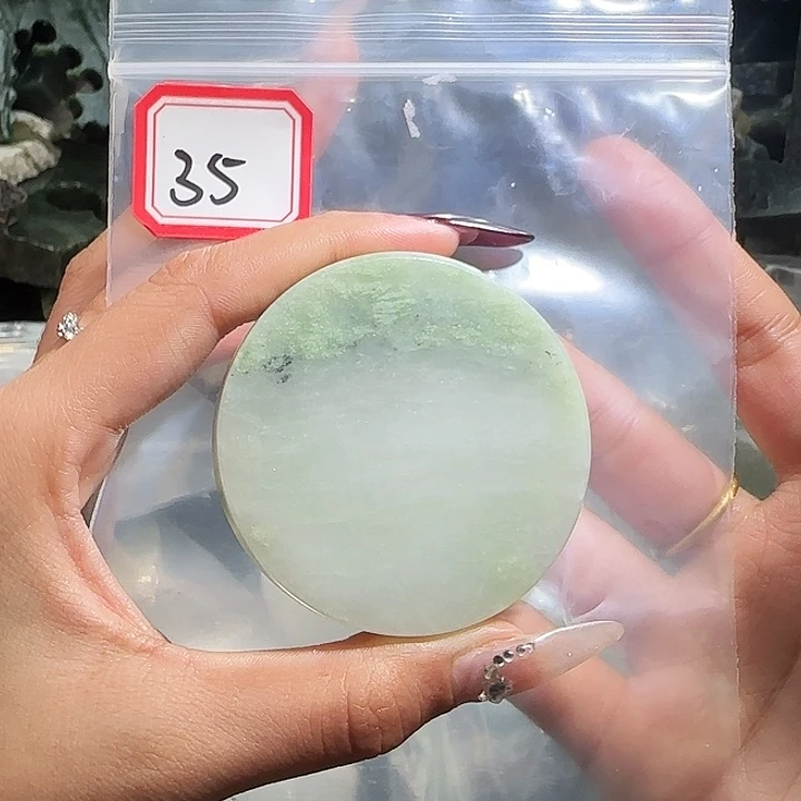 和田玉未镶嵌珠宝半成品