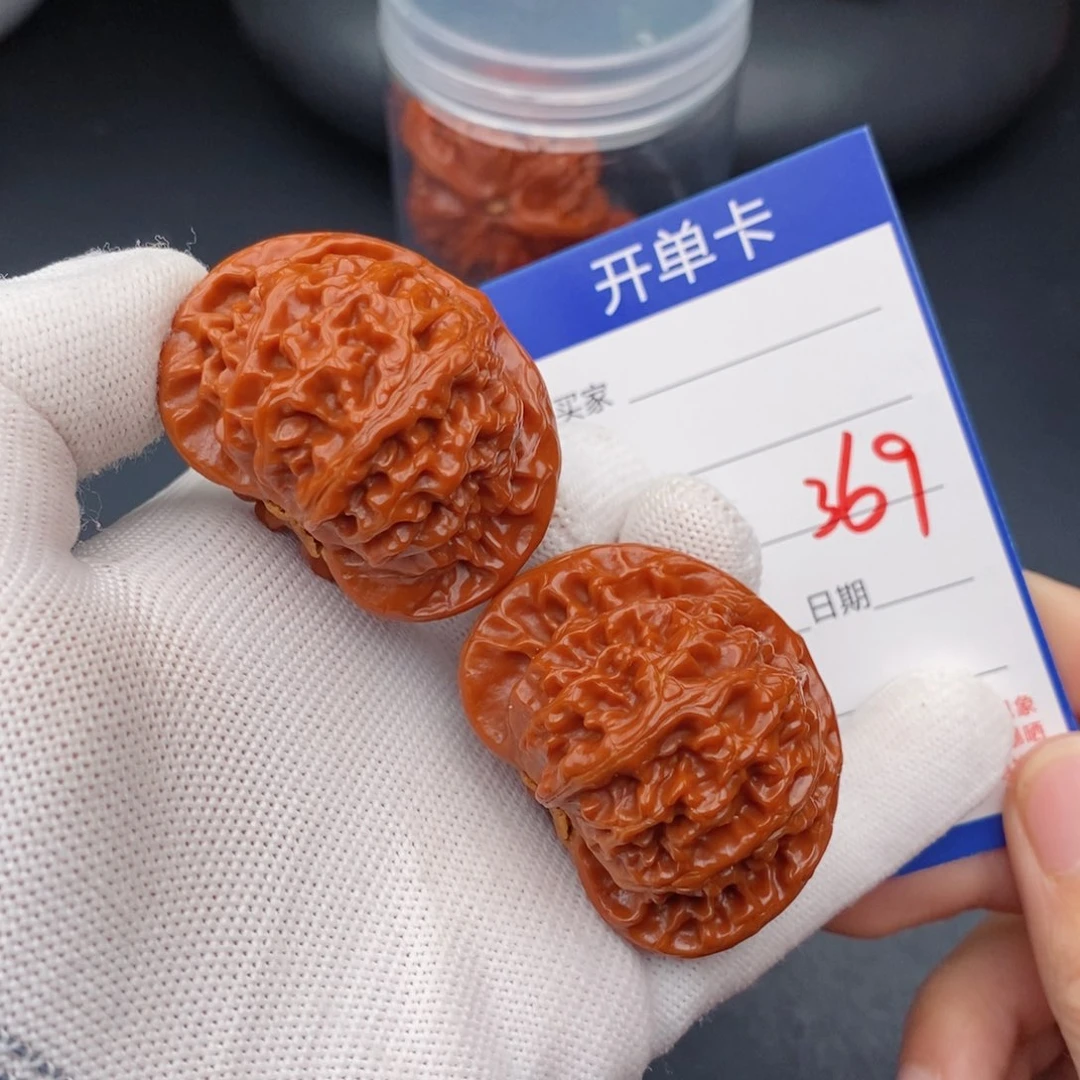 文玩核桃把件44宫灯369