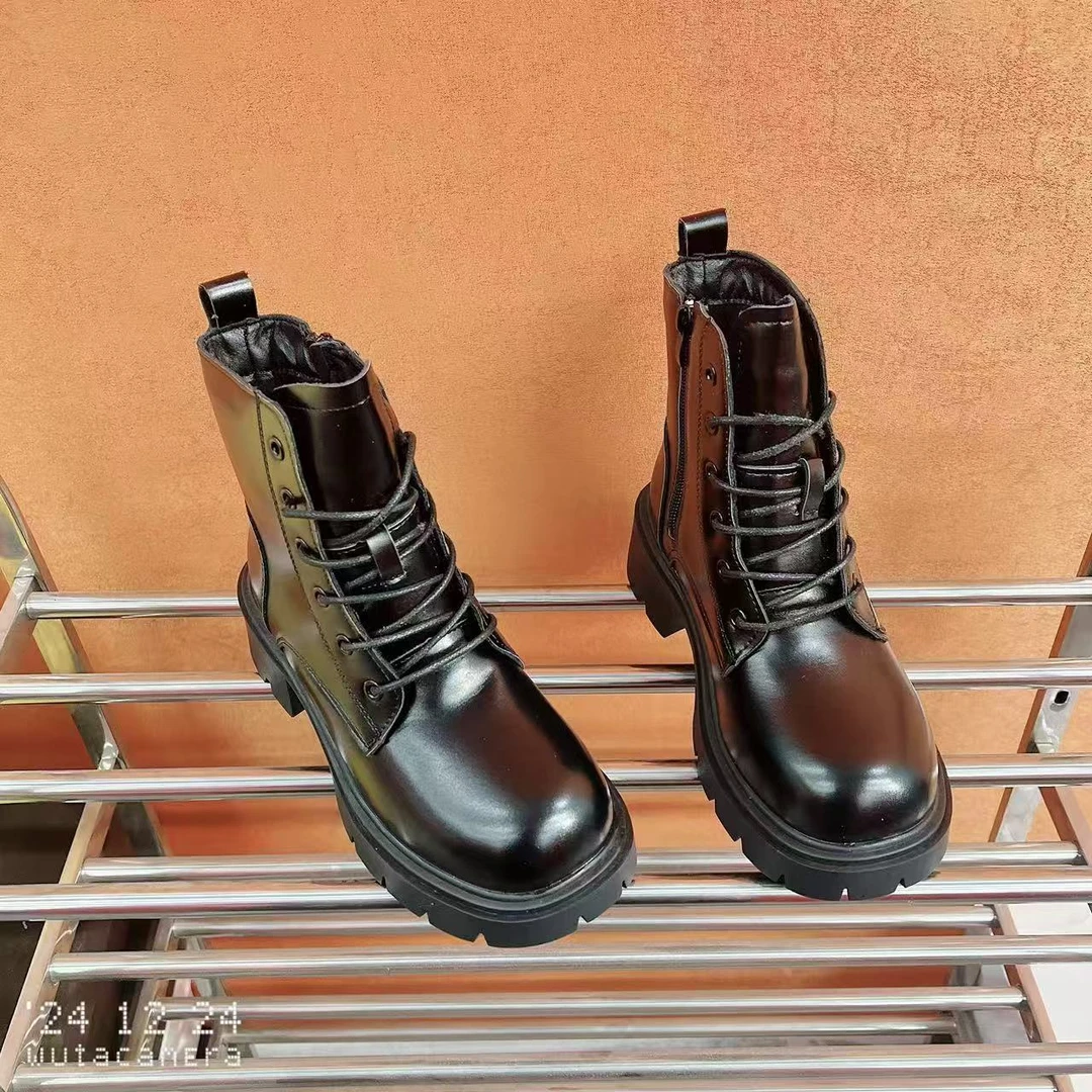 M8269秋冬新款时尚马丁靴百搭休闲加绒