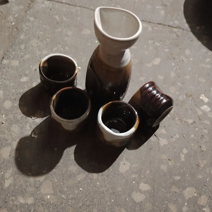 摆件陶瓷盘子碗啥都有