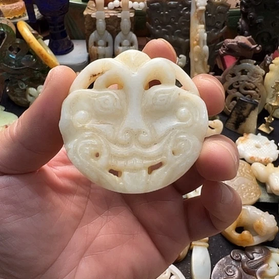 和田玉（糖玉）未镶嵌挂件