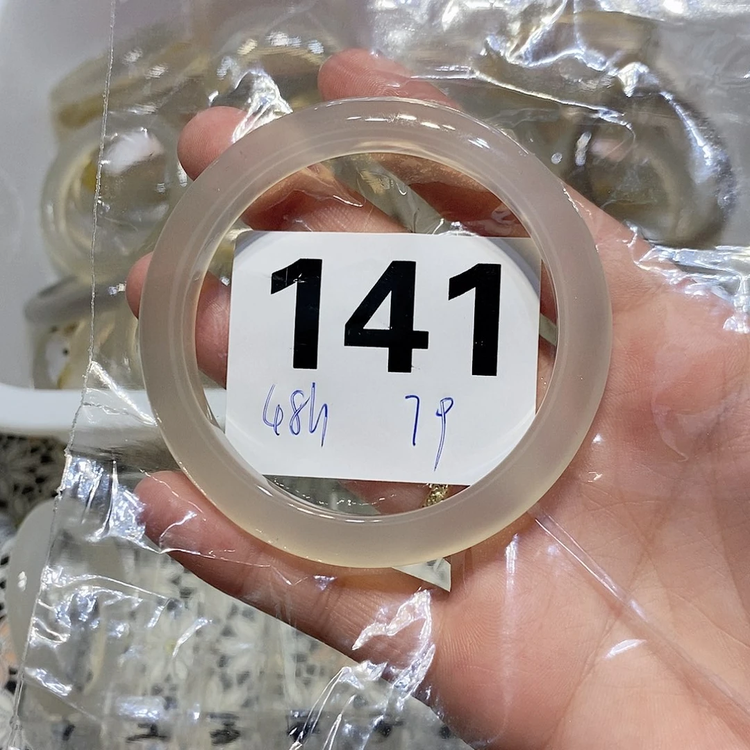 阿***沙手镯玛瑙/玉髓未镶嵌