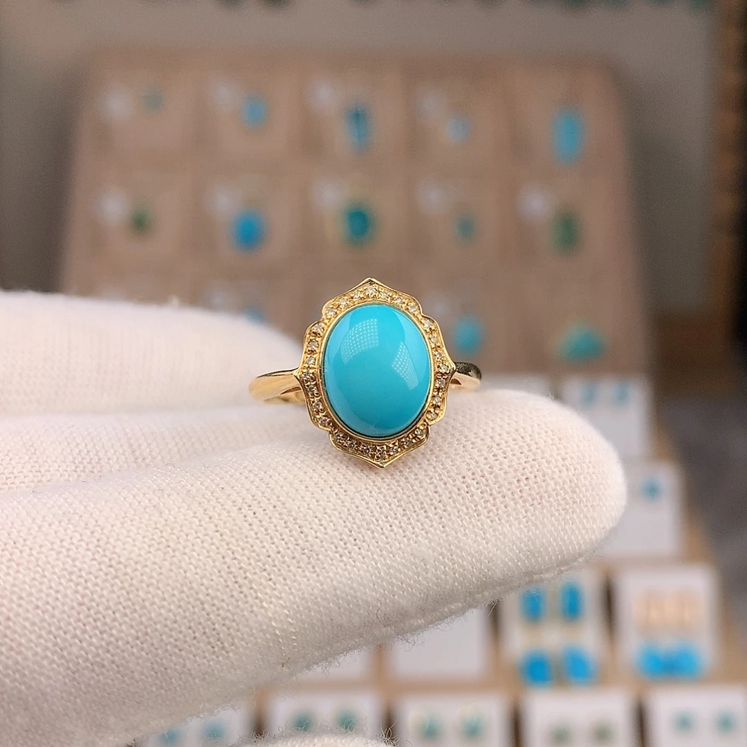 绿松石18K金镶嵌戒指