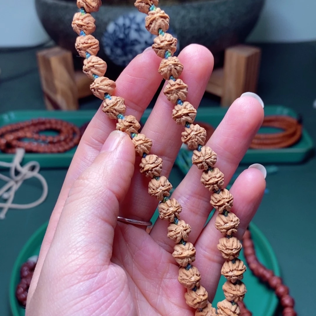 吊坠柏香籽/百香籽278彼岸花