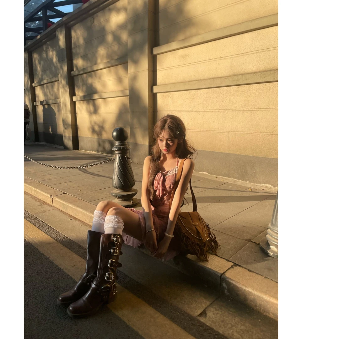 美野梨梨 超级好看！藕粉色甜辣修身蕾丝套装裙