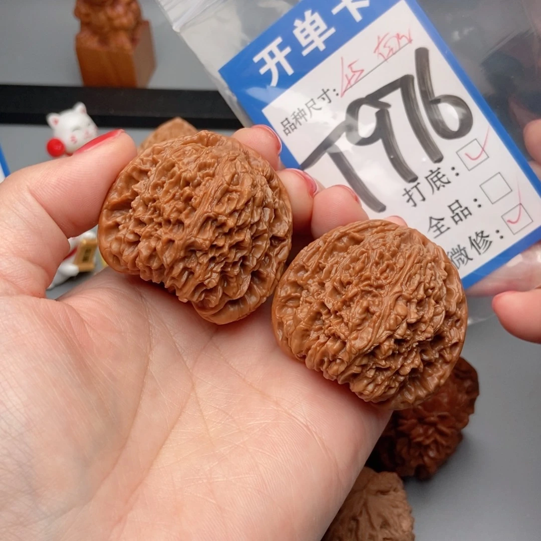 小***人桃核吊坠核桃南疆