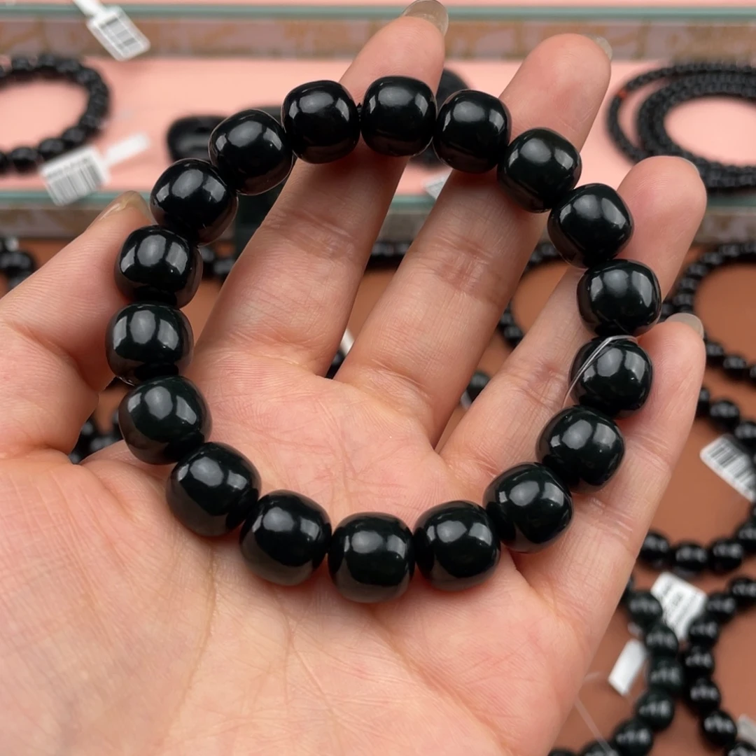 铁***s和田玉未镶嵌手链