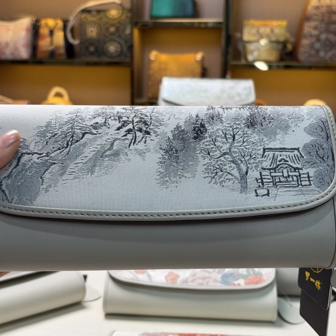Y***7织绣浮力大漏大漏