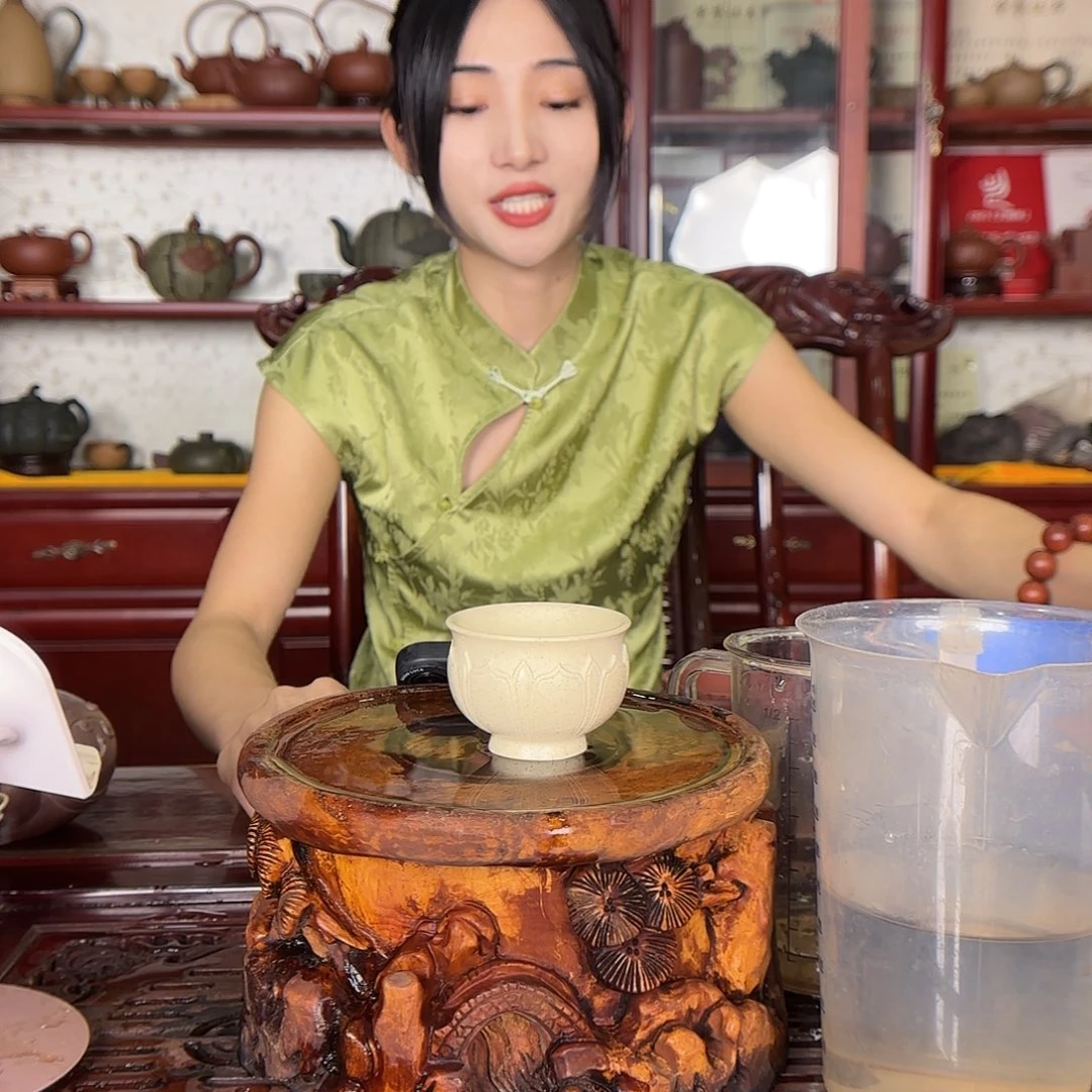 茶壶紫砂一壶李紫砂