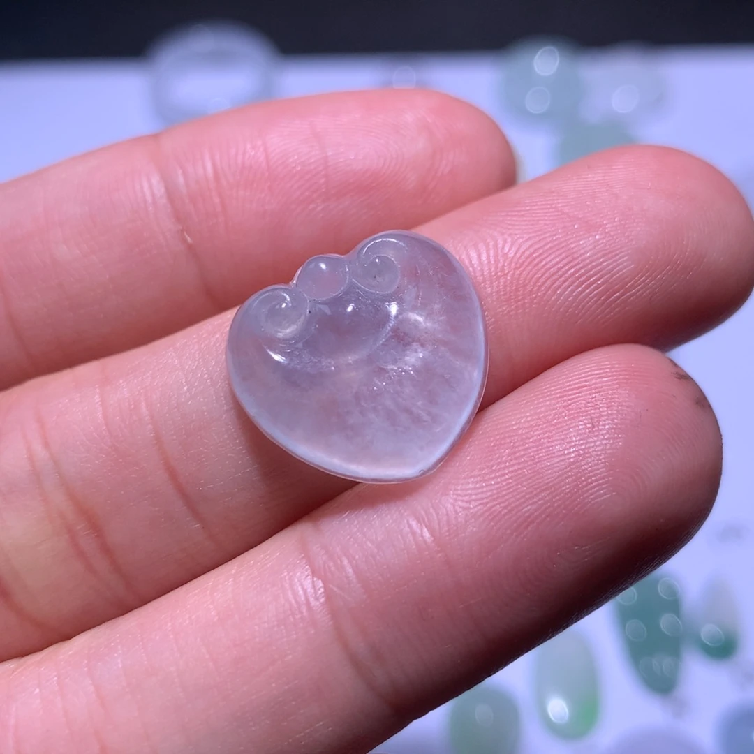 翡翠颈饰银S925镶嵌裸石如意头