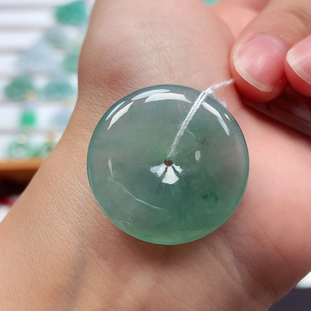 翡翠未镶嵌吊坠(不含链)27.5-5.6