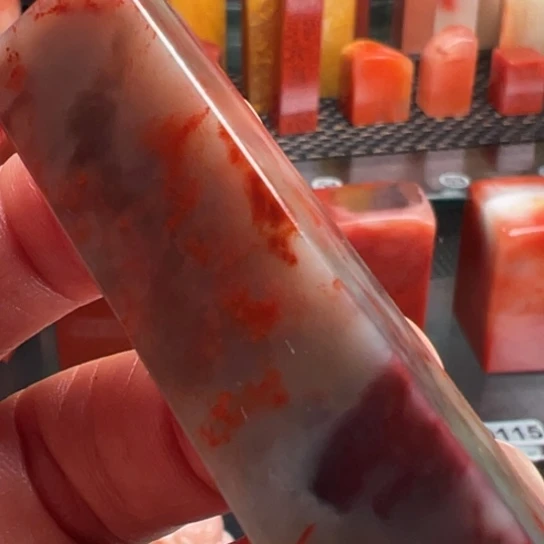 老挝石鸡血味牛角冻