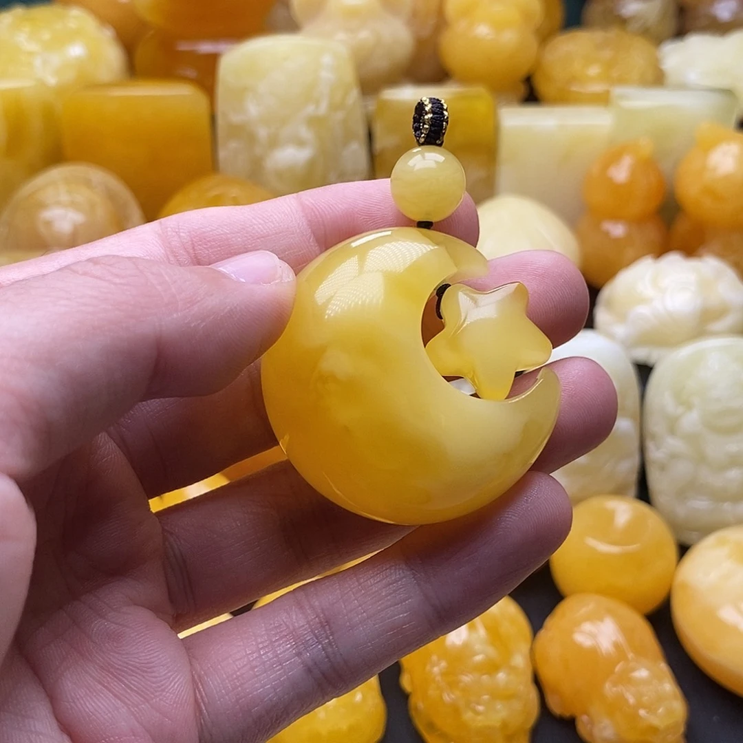琥珀颈饰未镶嵌琥珀蜜蜡吊坠