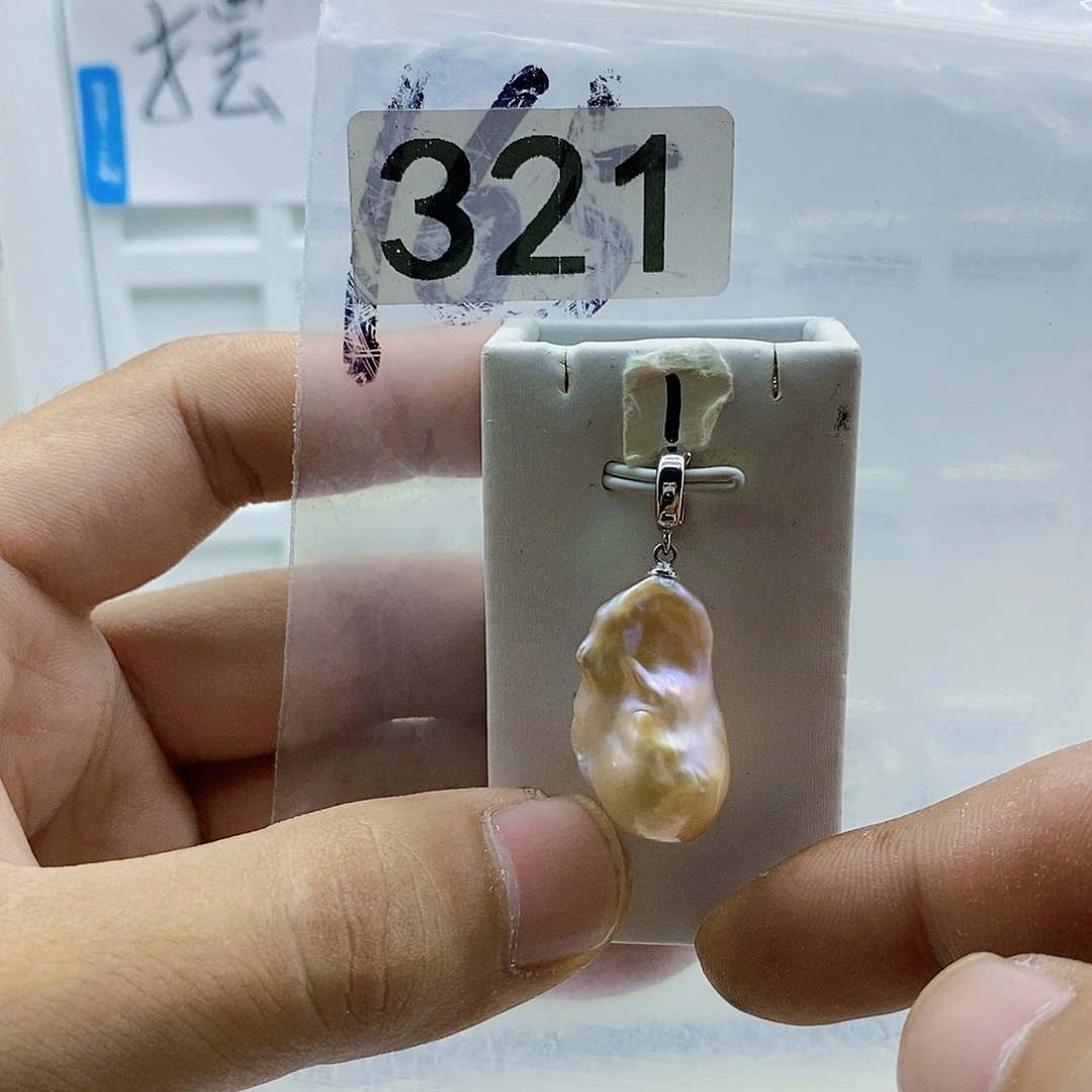 颈饰合金淡水珍珠