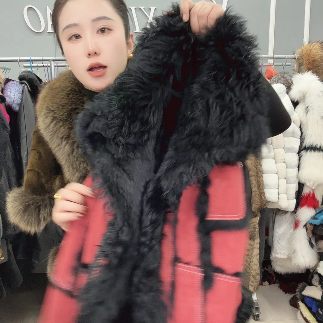 姚小妖家高端皮草