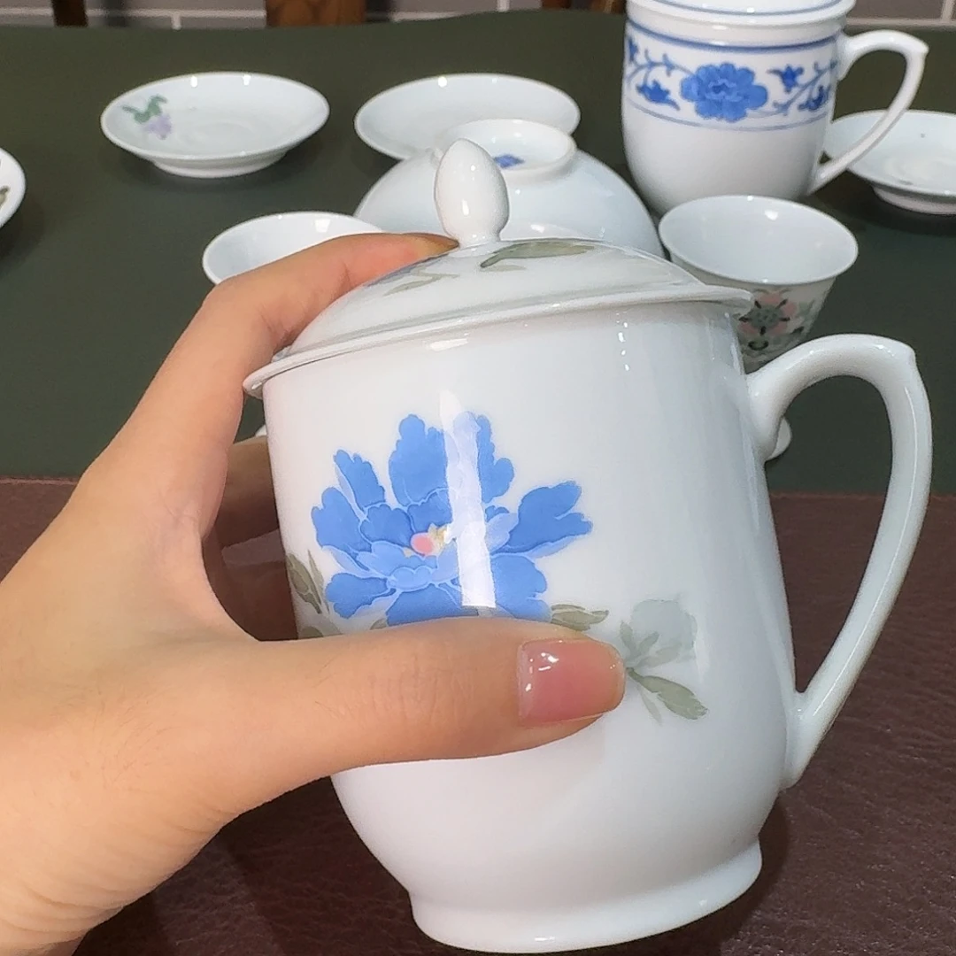 我***明景德镇陶瓷碗一个景德镇陶瓷。。。。