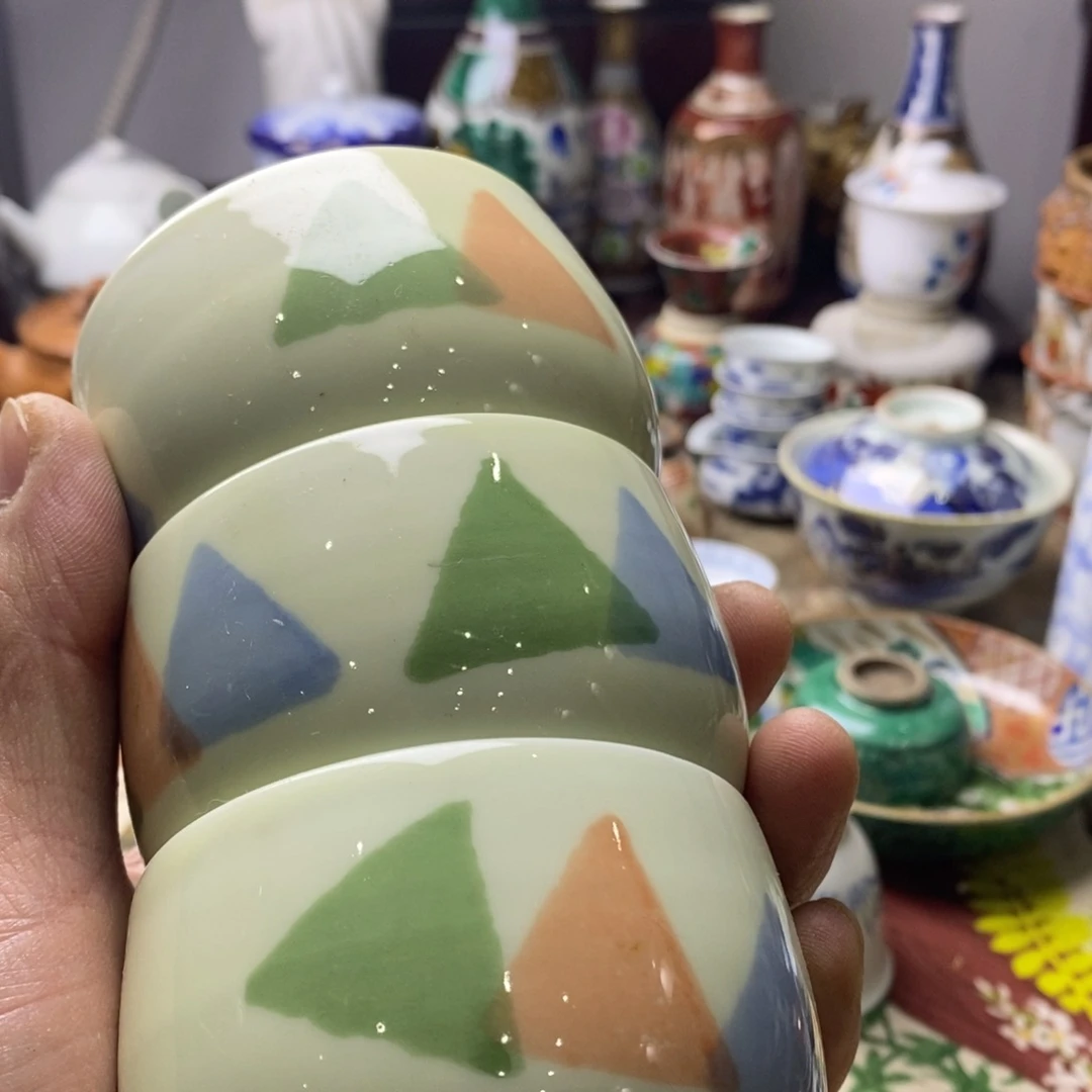 瓷片一天只喝一点奶茶一