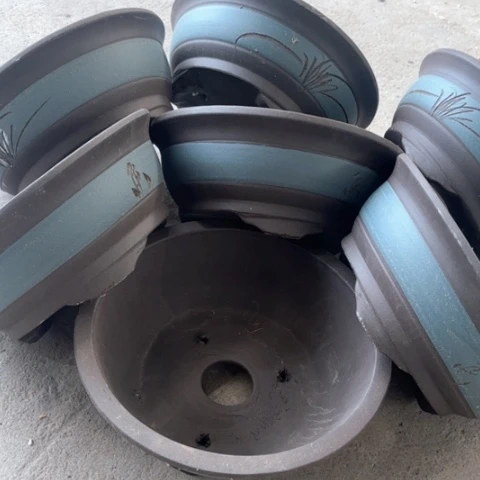 紫砂花盆100-7。     25-10