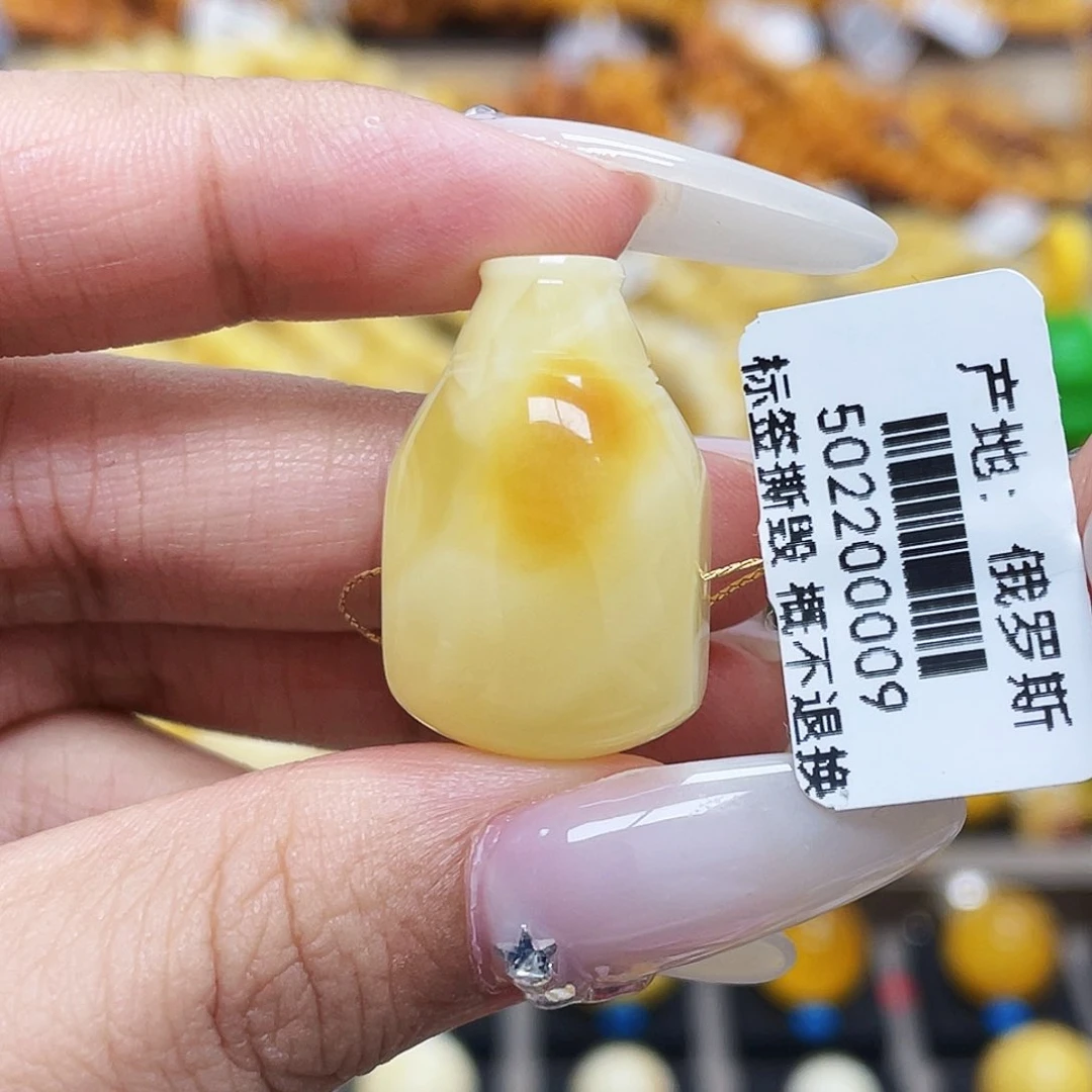 未镶嵌琥珀珠宝奇石15.5mm三通 沁色
