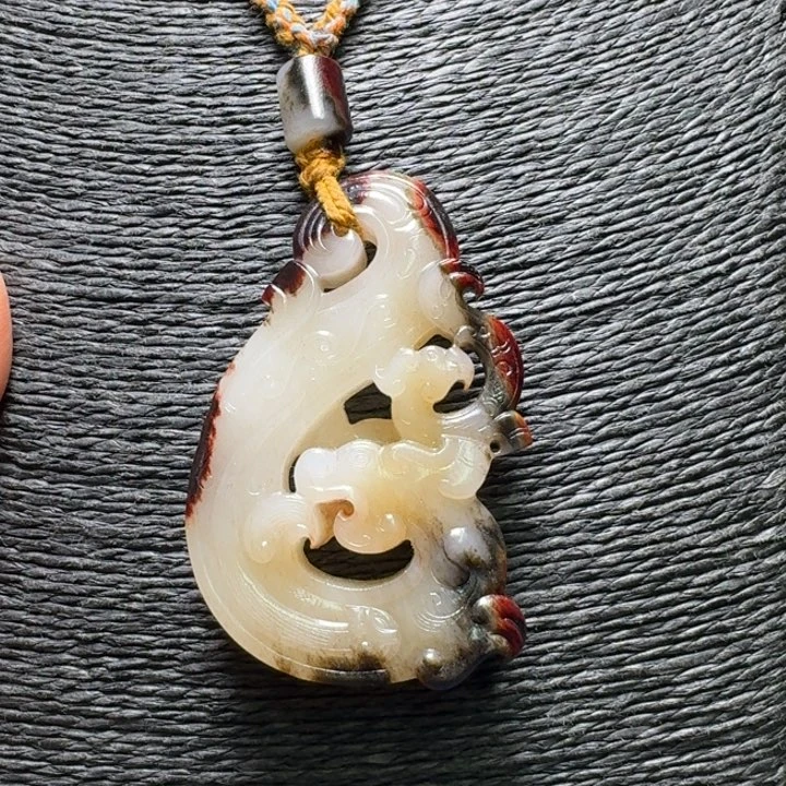 和田玉（糖玉）挂件未镶嵌