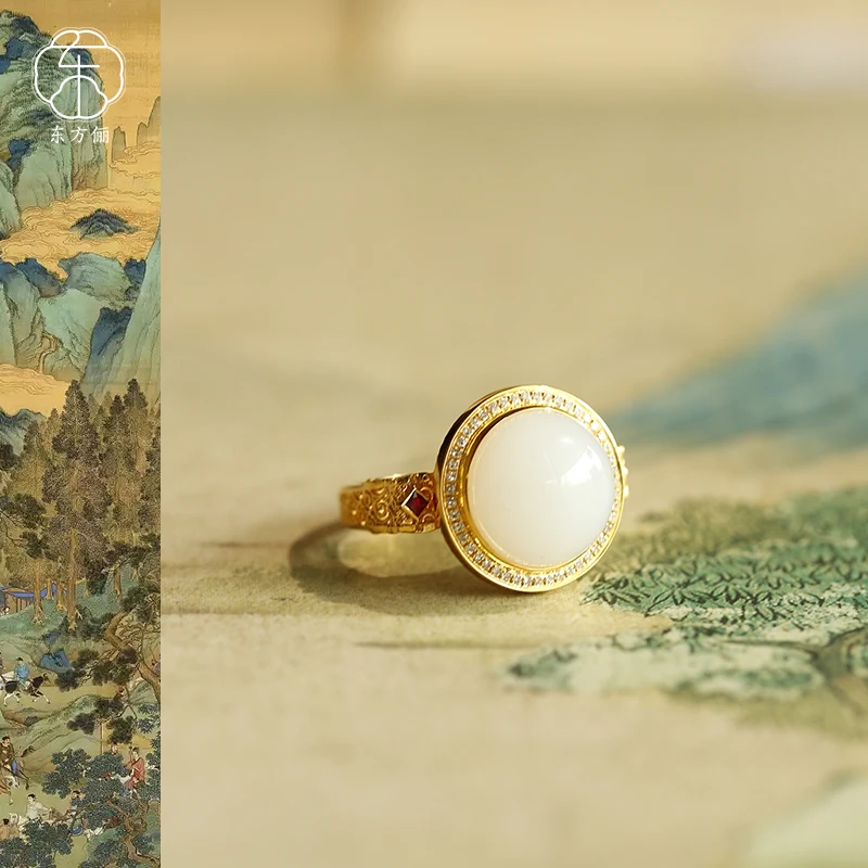 东方俪DOFUNLY【冉晨光】和田玉蛋面围镶18K金戒指设计款WYJZ浮岚