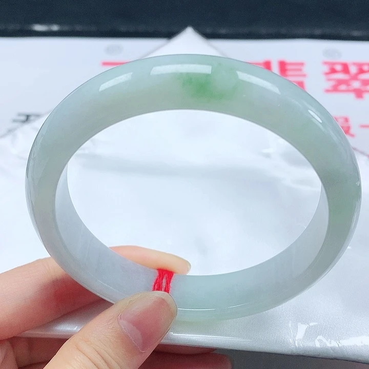 翡翠手镯未镶嵌翡翠手镯62
