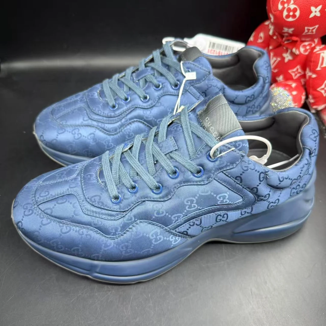 95新 GUCCI/古驰 男士时尚蓝色布面老花满印老爹鞋42欧码 ddm2529