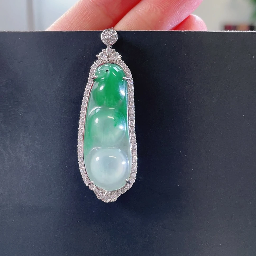 【闪购商品】颈饰合金石英质玉