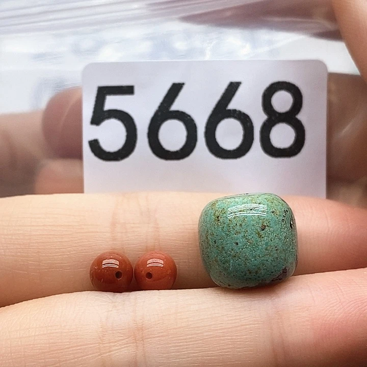 南红玛瑙未镶嵌颈饰