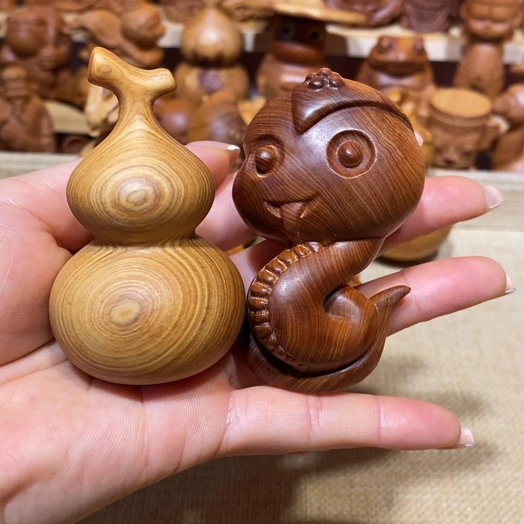 柏木（崖柏）0**5崖柏手把件，葫芦，蛇