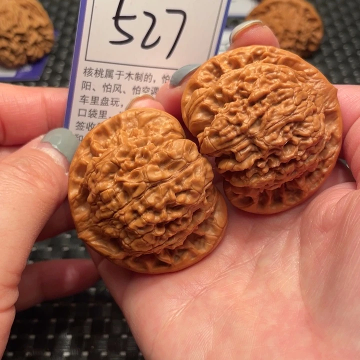 文玩核桃吊坠49官帽527