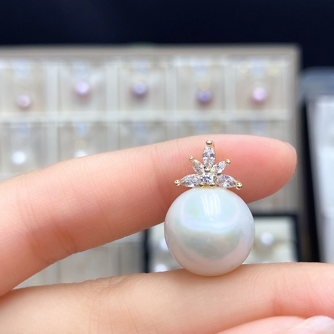 淡水珍珠合金颈饰