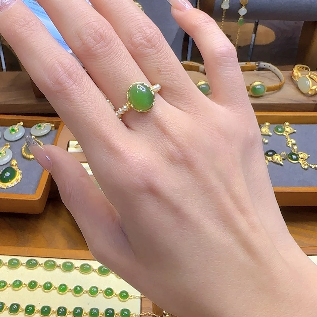 和田玉戒指银S925镀金镶嵌