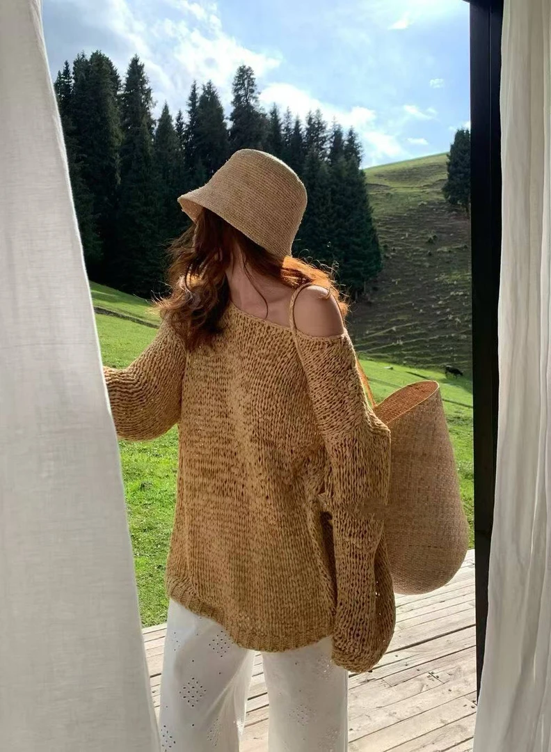 十三行2025秋季新款通勤韩版斜领套头针织衫上衣宽松慵懒镂空毛衣