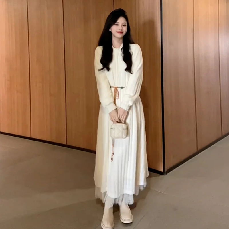 ZJ48680白色针织连衣裙简单大方得体长裙春季穿搭2025年新款女装