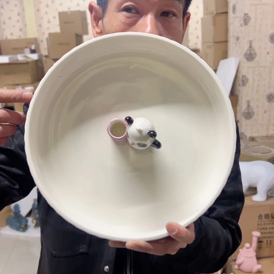 红陶红陶红陶红陶大号熊猫果盘