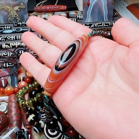 合金颈饰玛瑙/玉髓