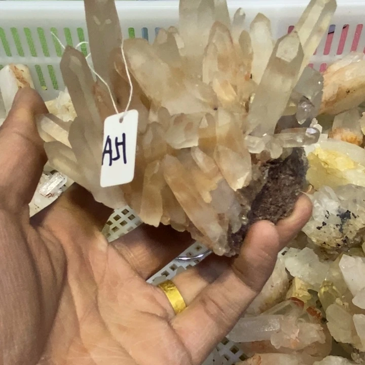 水晶水晶原石摆件未镶嵌