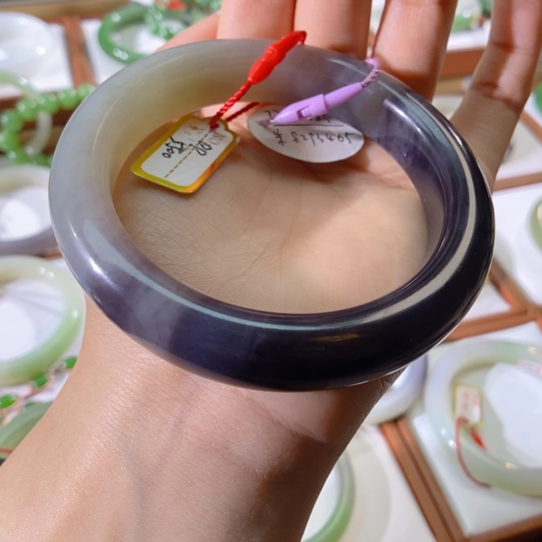 【闪购商品】未镶嵌手镯和田玉