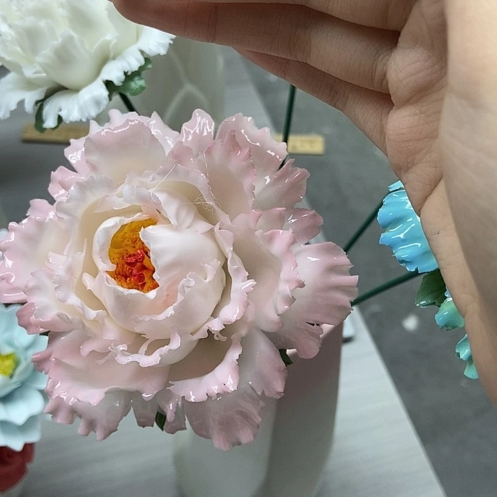 一***号陶瓷纯手工捏花设计