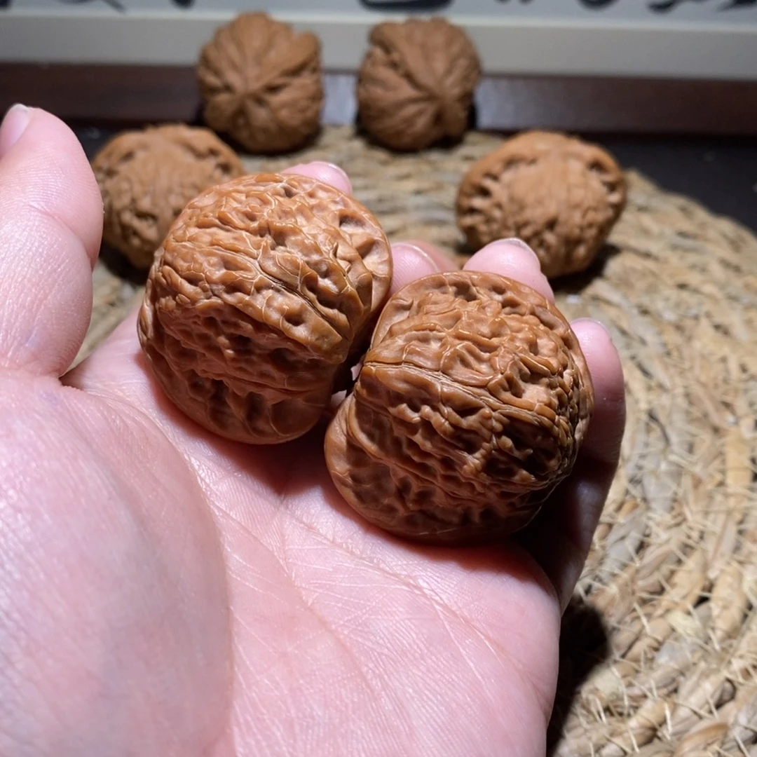 不***然桃核吊坠40山地磨盘