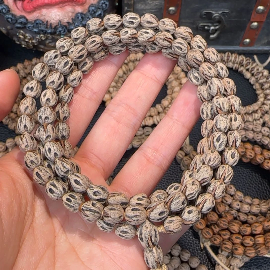 •***途吊坠柏香籽/百香籽