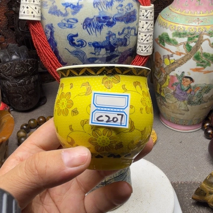 ．*我们要好好珍惜彼此