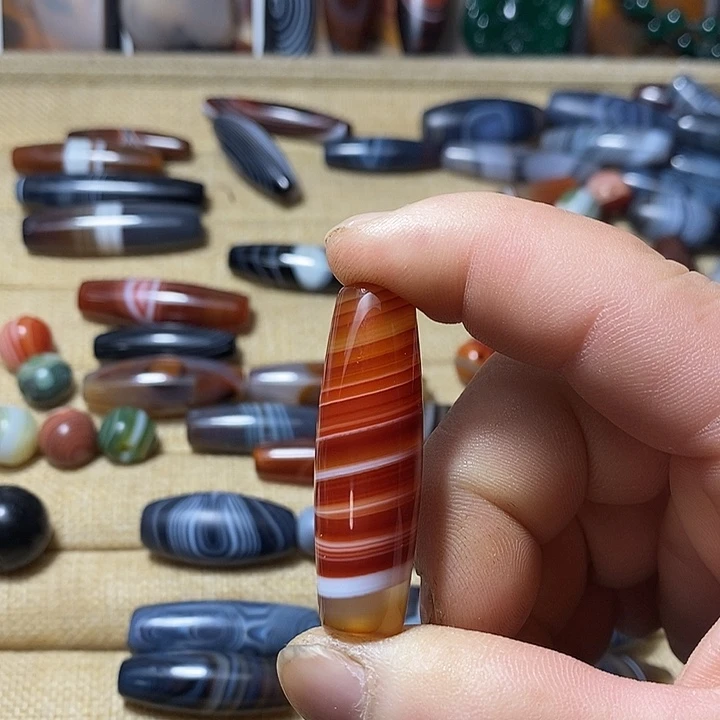 玛瑙/玉髓合金颈饰