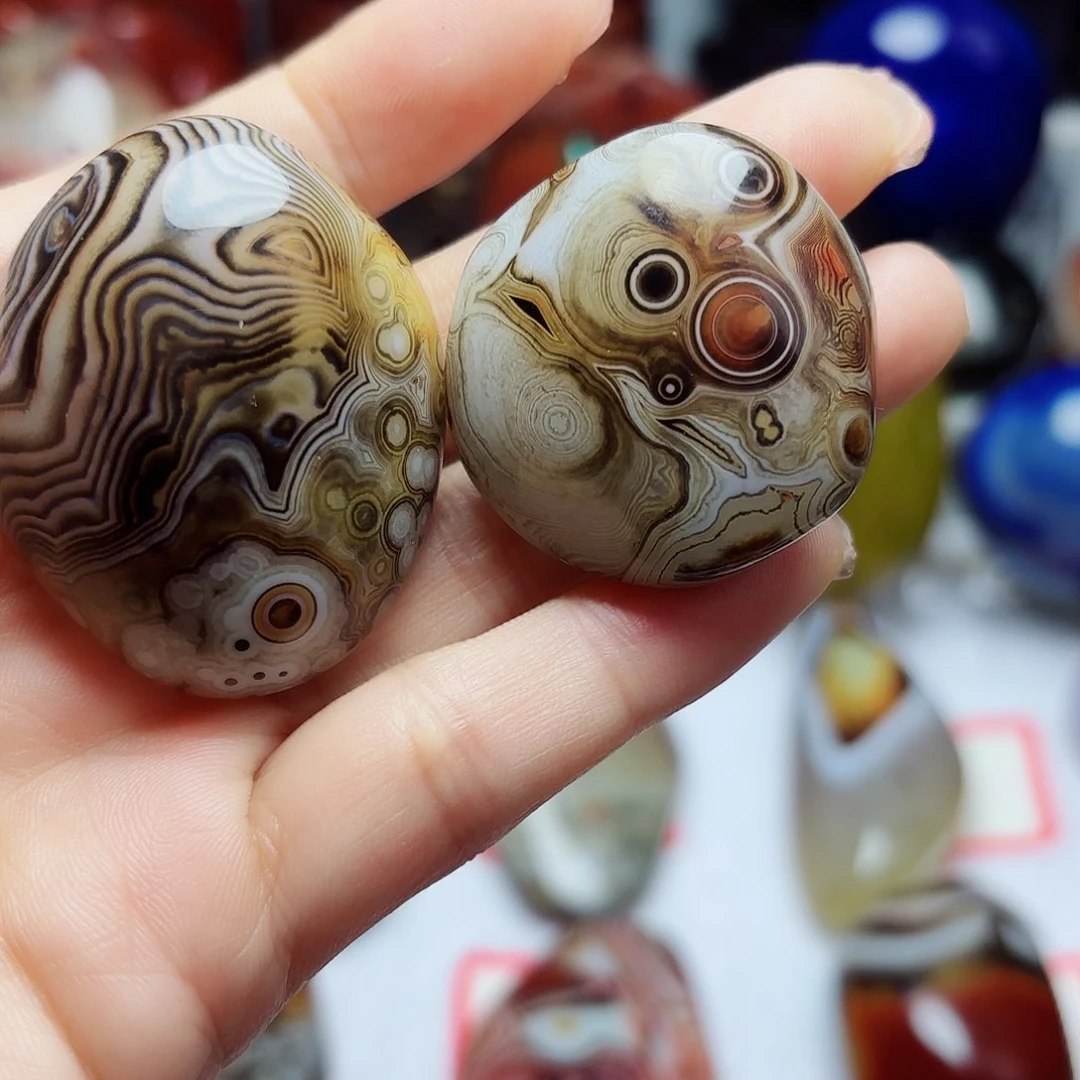 玛瑙/玉髓珠宝奇石未镶嵌清**月